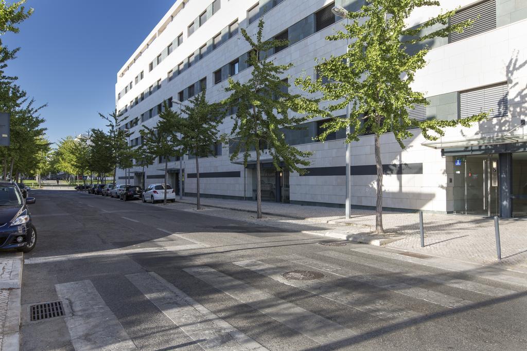 Apt In Lisbon Marina Tejo - Parque Das Nacoes Lisboa Exterior foto